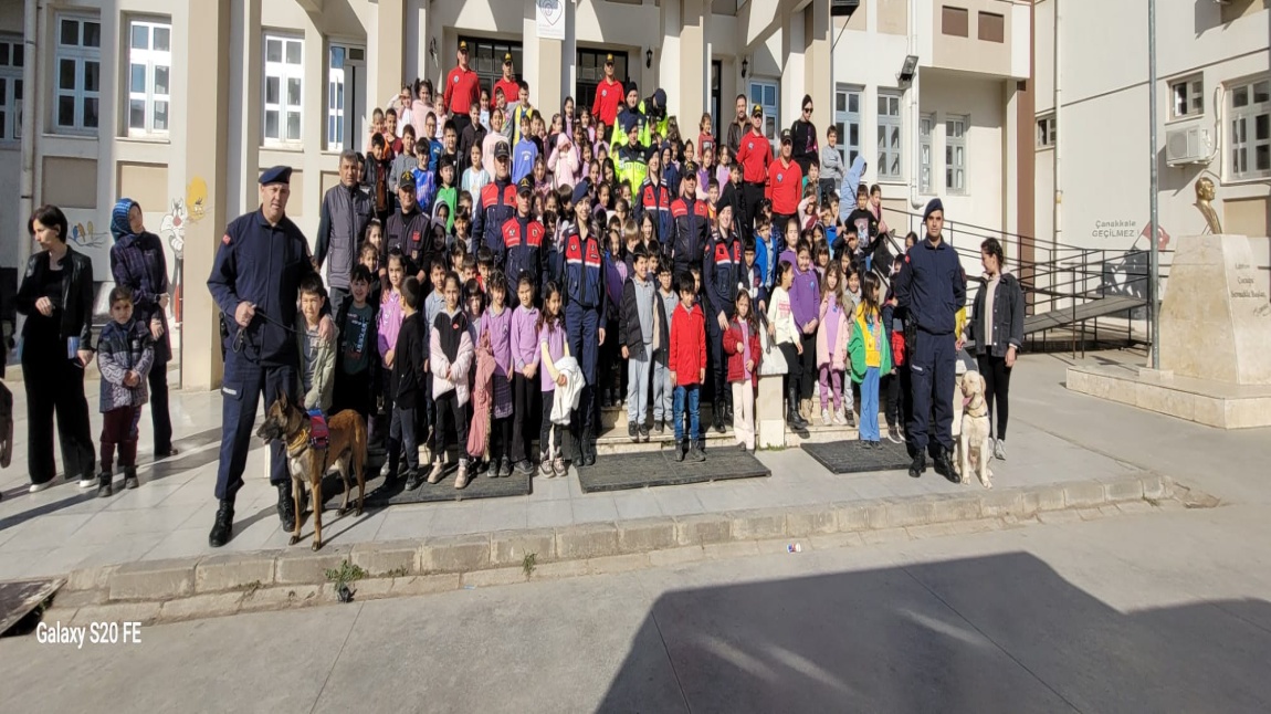 Jandarma Tanıtım Faaliyetleri Kapsamında Okulumuzu Ziyaret Ettiler